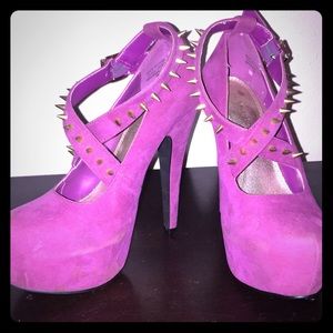 Purple-hot pink high heels w/spikes